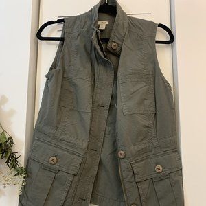 LL Bean Olive Green Safari Vest XS  EUC Layering piece